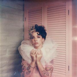 BERSHKA X MELANIE MARTINEZ