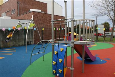 Parques Infantis adaptados