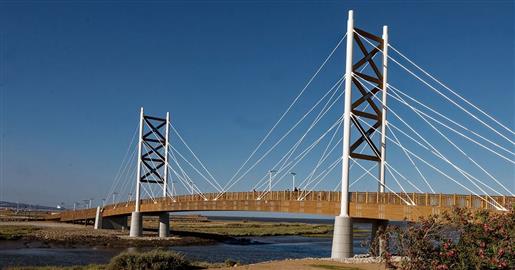 A Ponte a outra Margem 