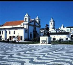 Reposição da Praça do Infante em Lagos