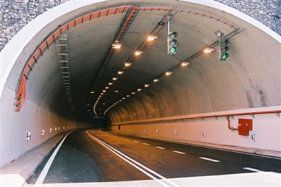 Implementação de Infraestruturas de Telecomunicações nos Túneis Rodoviários da Ilha da Madeira