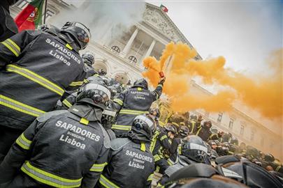Para que a carreira de Bombeiro seja considerada de desgaste rápido 