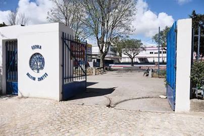 Petição Pública pela Requalificação Urgente e Reforço da Segurança da Escola Professor Delfim Santos, em Lisboa